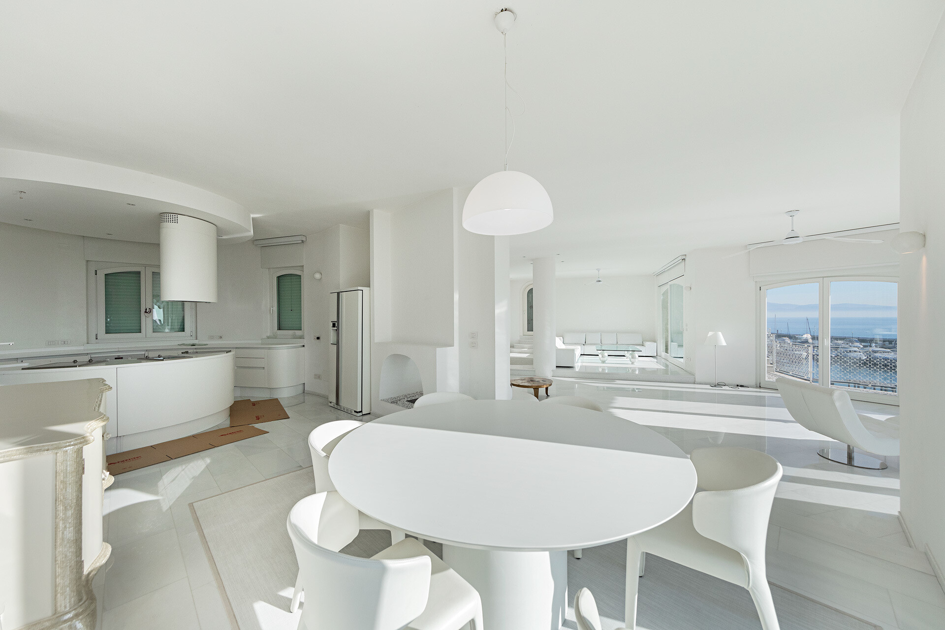 6e5e974c-e35c-478d-8c43-69418c91c823