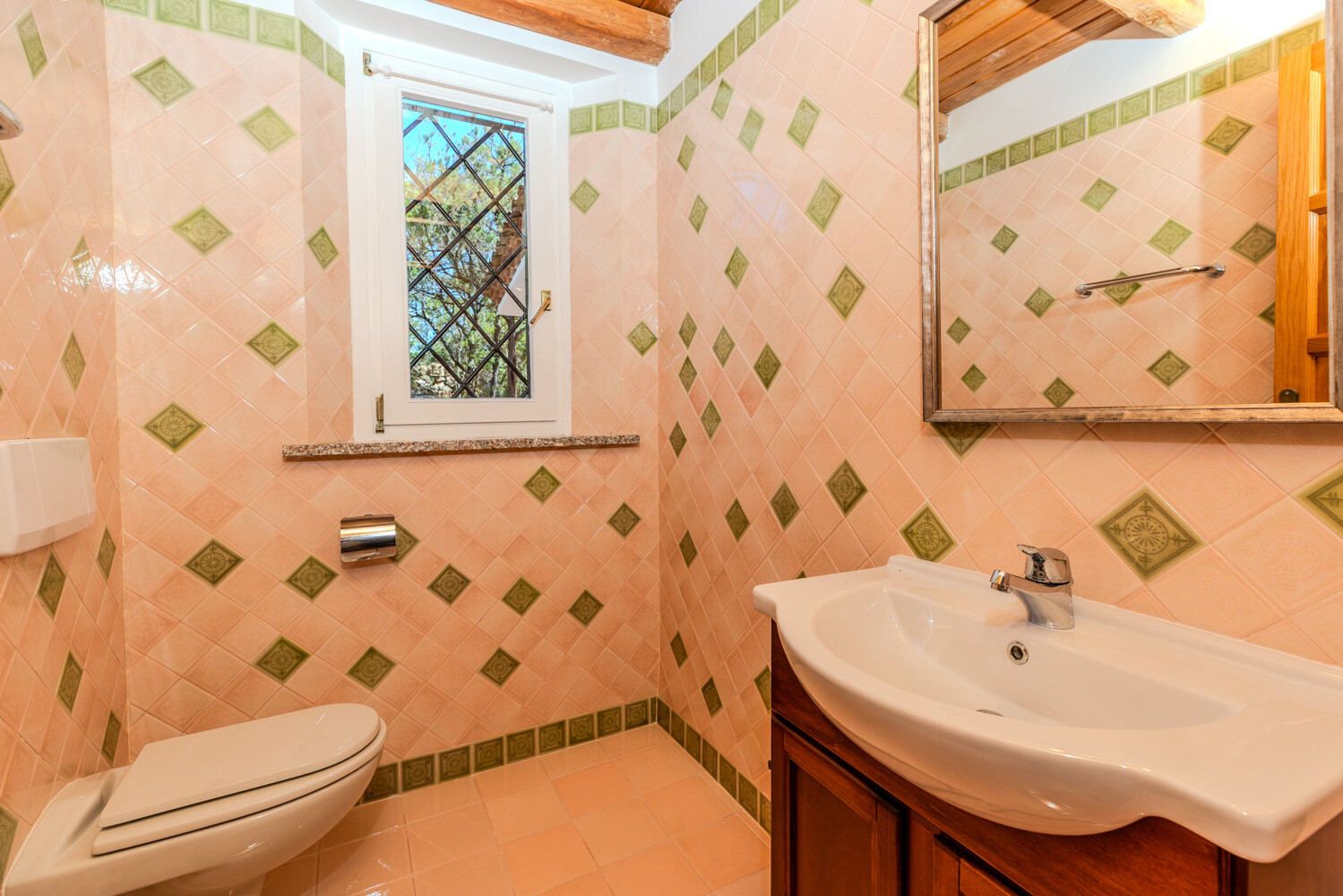 815c2a44-08f3-4a32-9dbc-ef4564c73657