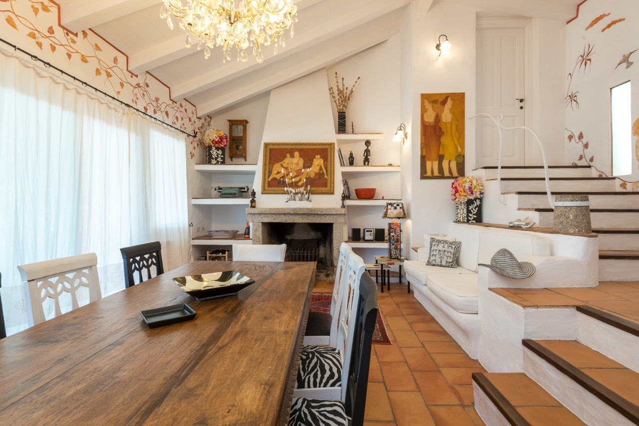 8a62babf-c933-474e-a658-83a6b56bda49