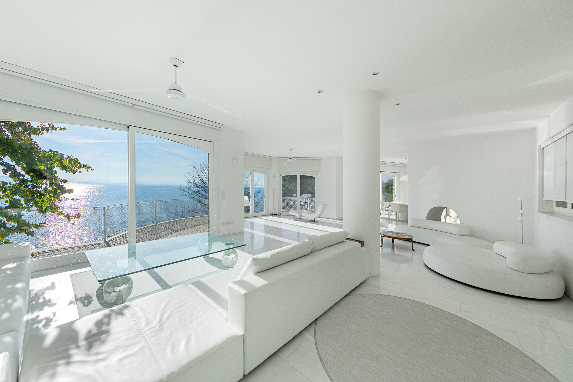 9433a0ba-03d2-4860-b4c2-9952f63be05d