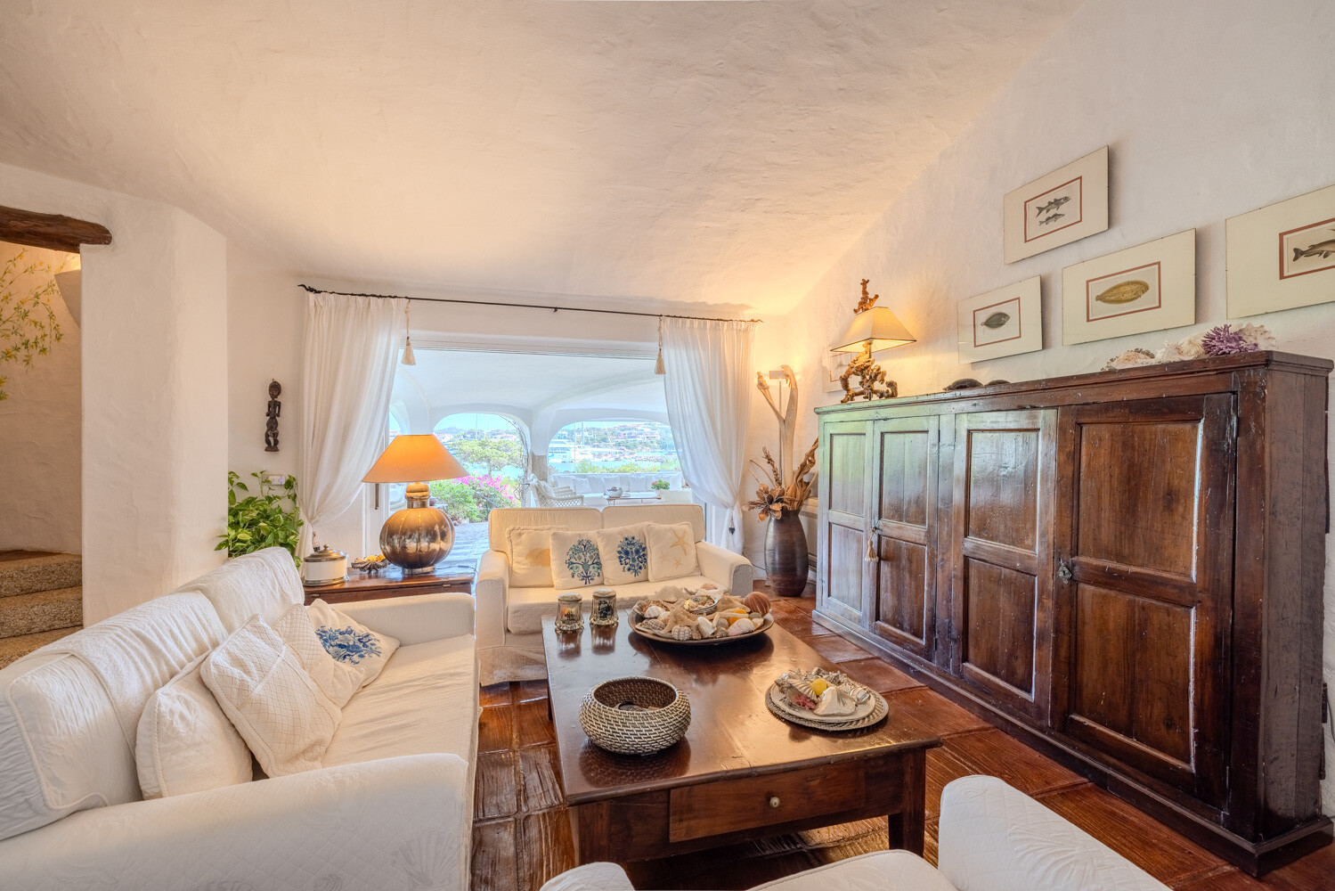 a819b6b4-7a4e-48c6-bed2-8f0f07b430d4