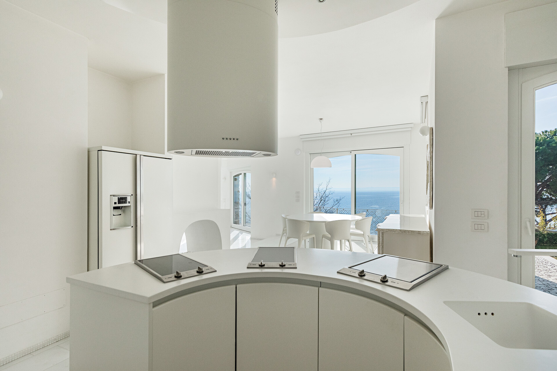 c84726b9-4691-4d70-b5ae-afa5ee461415