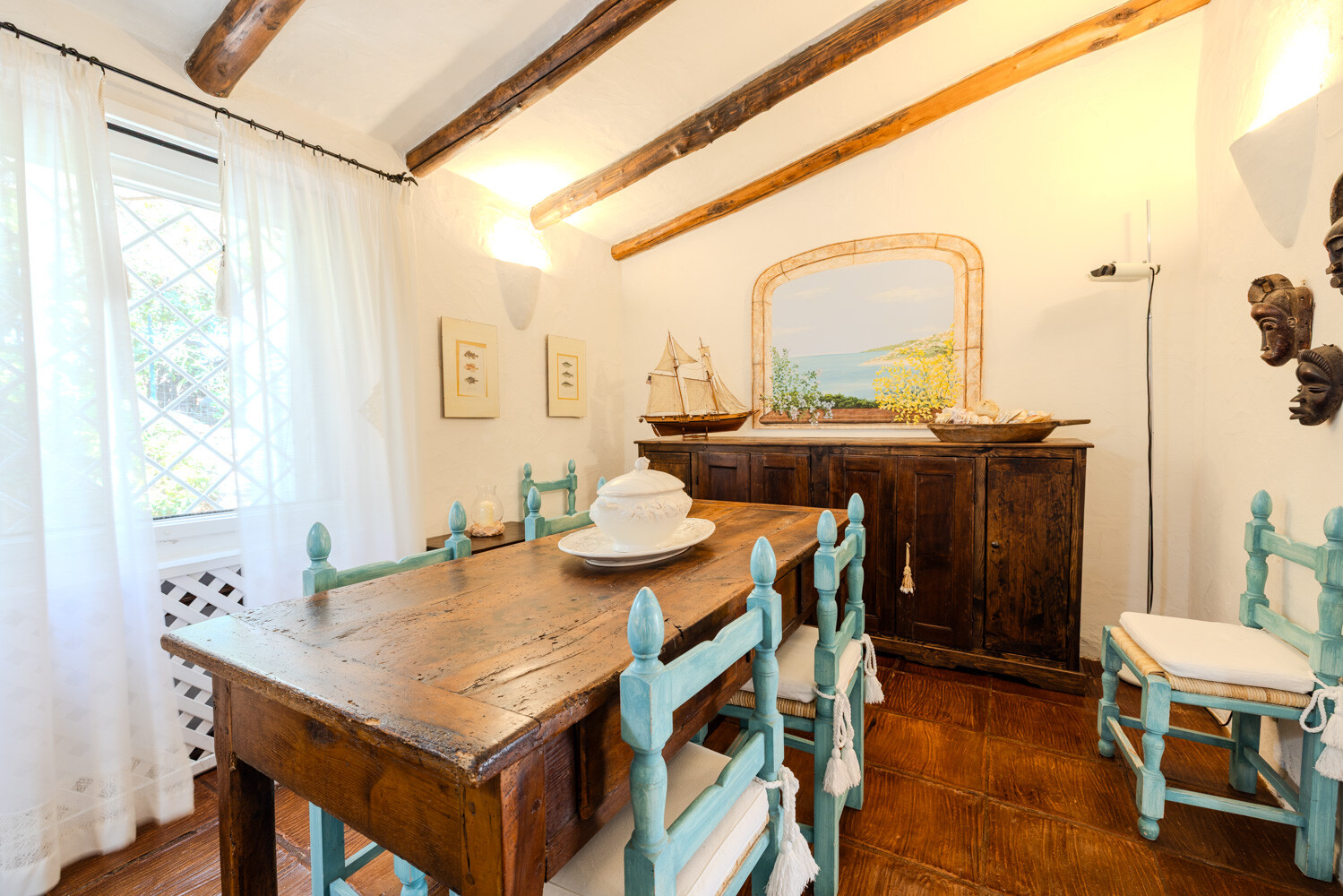 e736c28b-d315-447e-b9c8-80732a080cfe