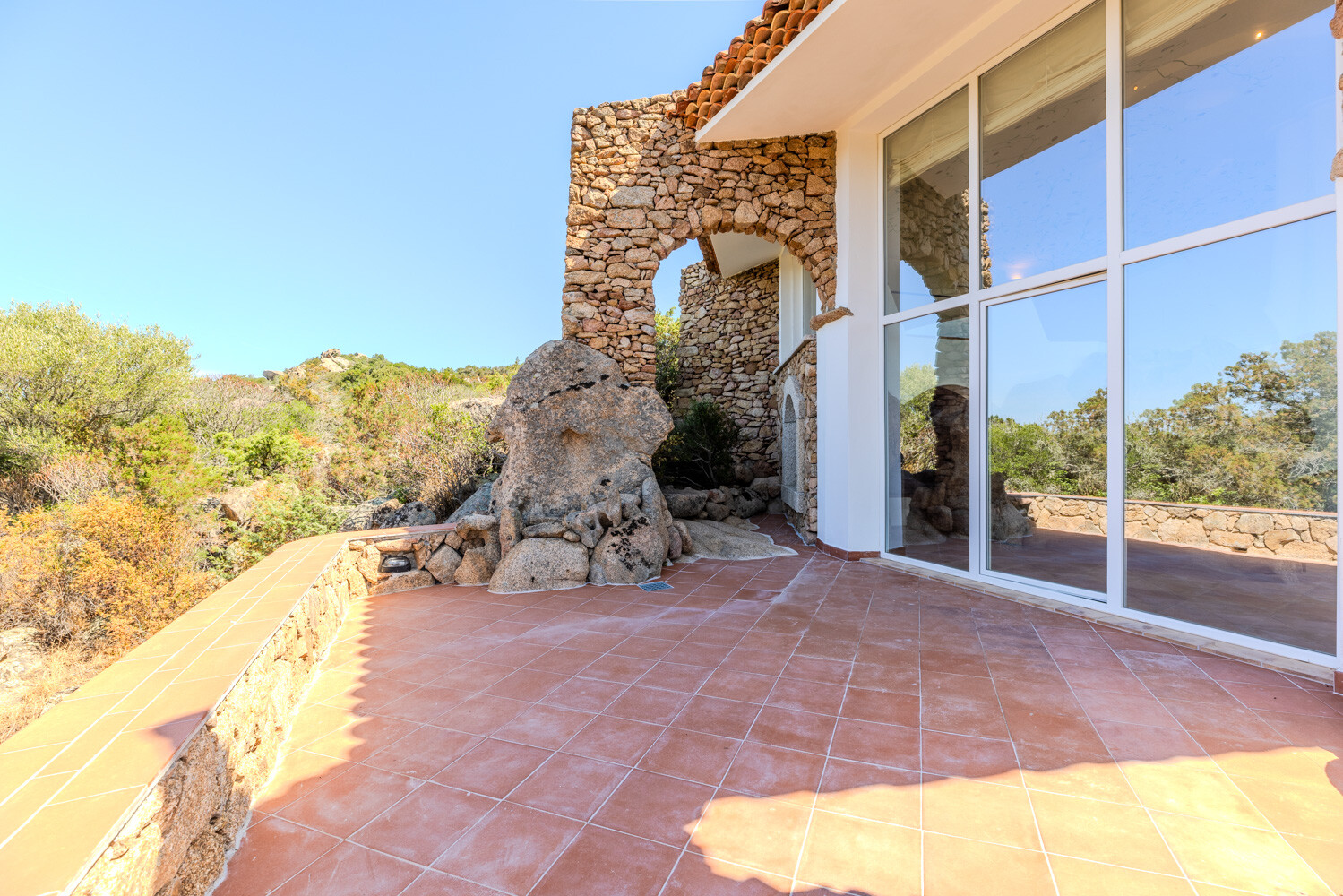 ff284508-dea2-4066-92ad-7522cea5469f